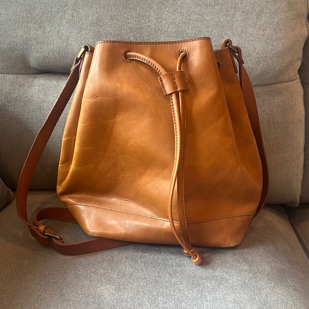 Madewell Medium Bucket Bag